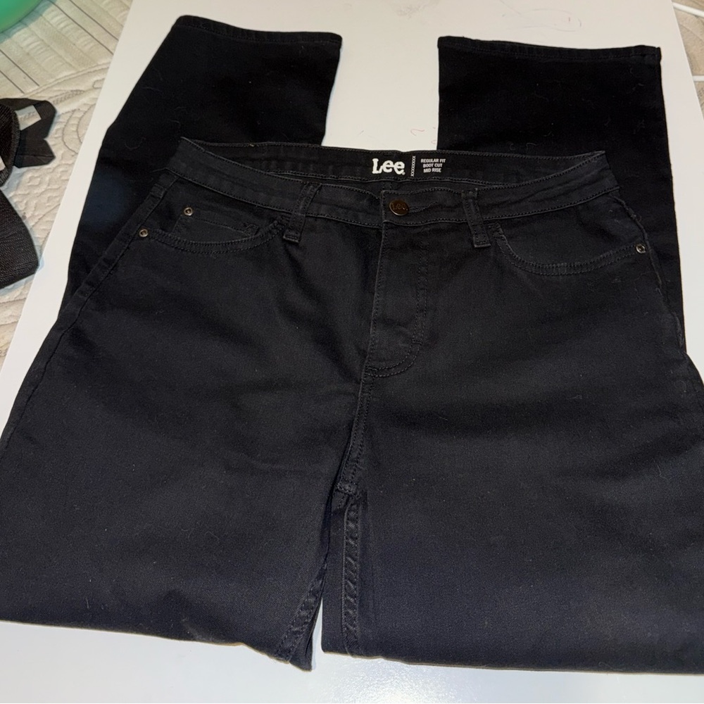 Lee Women's Dark Straight Leg Jeans